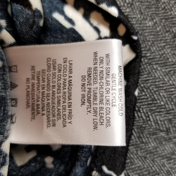 Jaclyn Smith, NWT, SS, Large knit tee - Picture 5 of 5